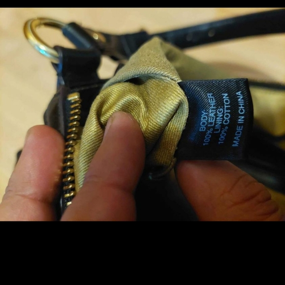 Antonio Melani black Leather crossbody - Picture 7 of 10